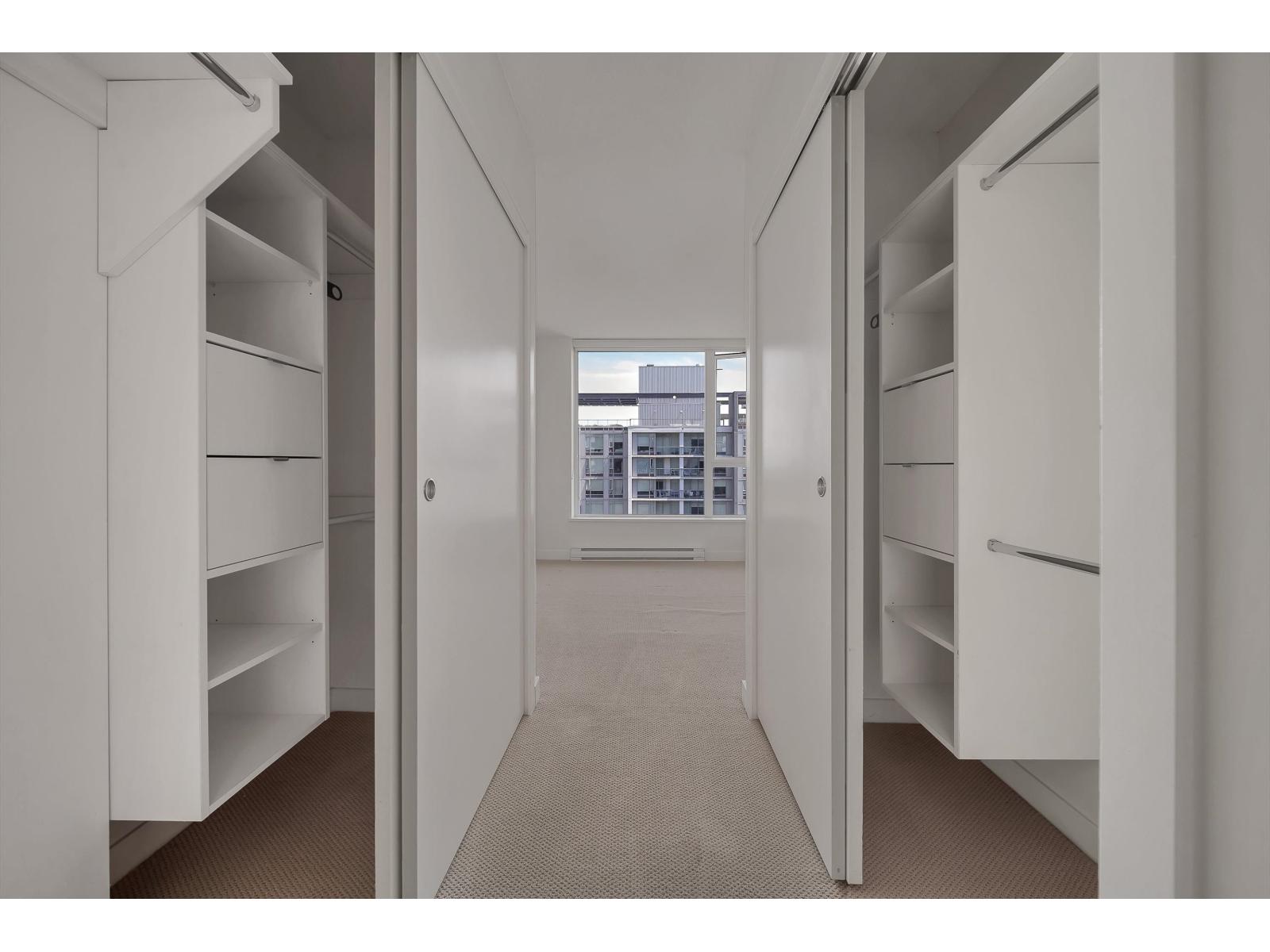 13696 100 #4508 Property Photo 8