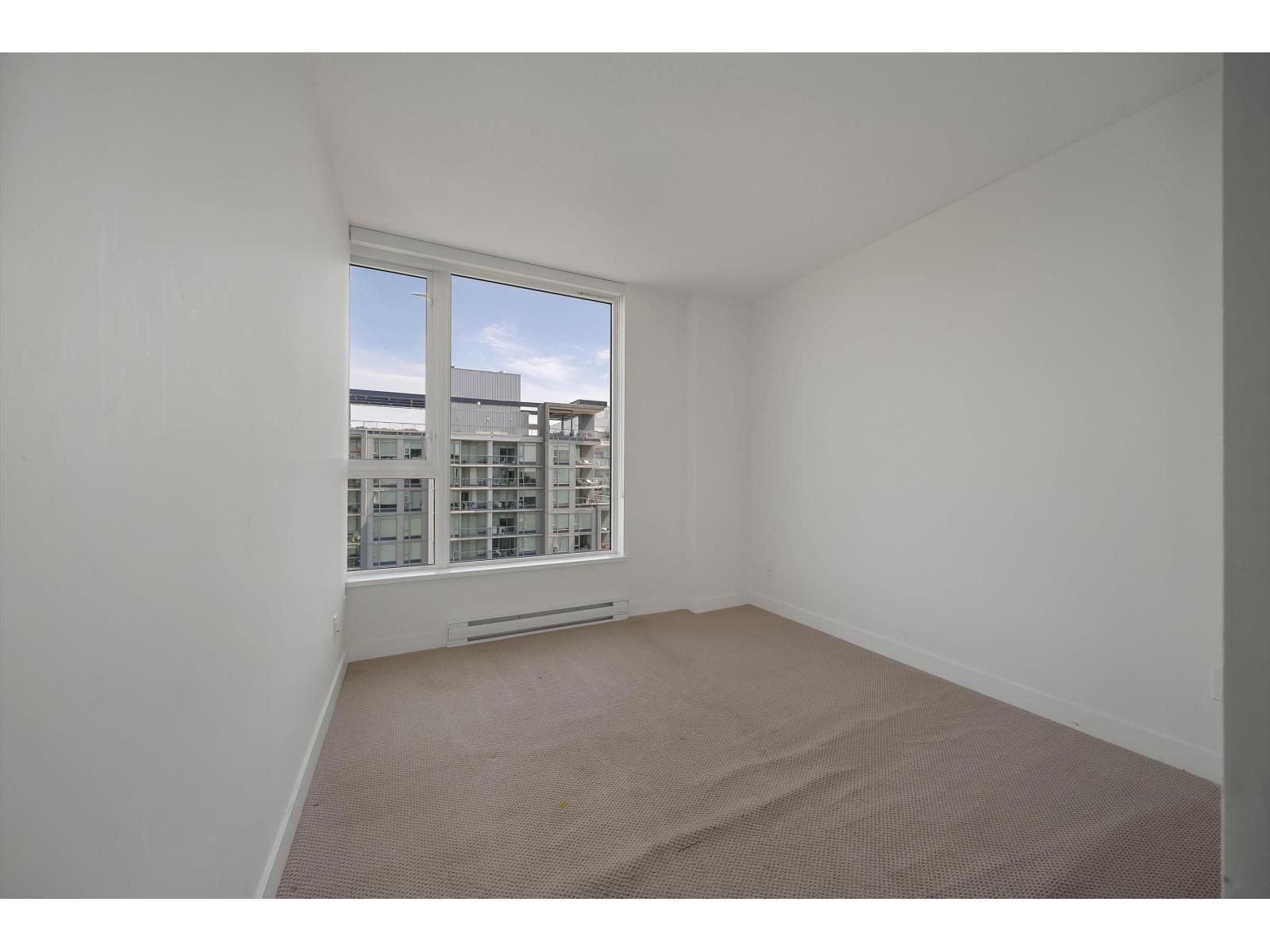 13696 100 #4508 Property Photo 11