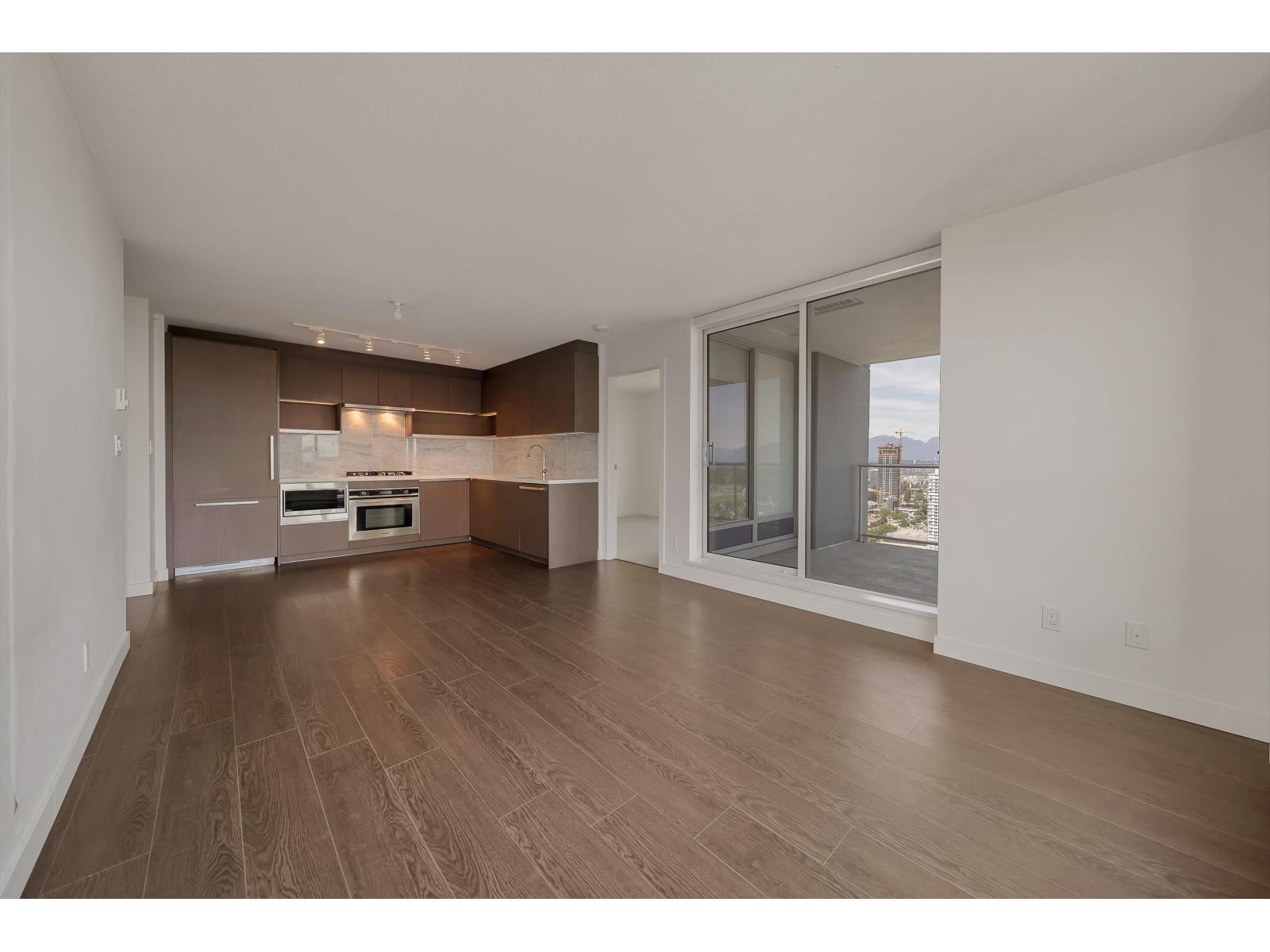 13696 100 #4508 Property Photo 14