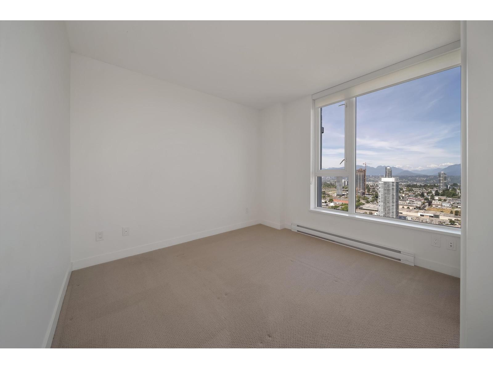 13696 100 #4508 Property Photo 15