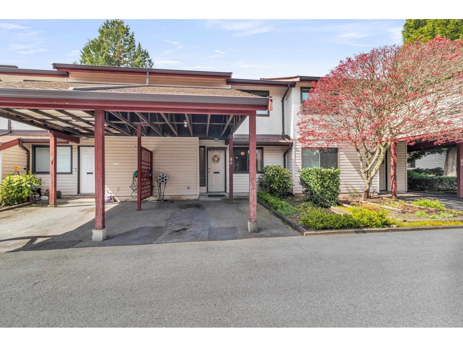 86 13880 74 Avenue Property Photo 1