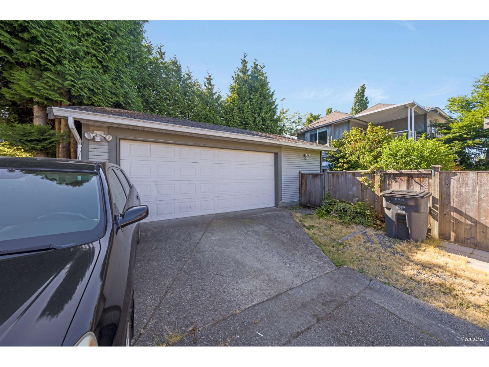 15210 29a Avenue Property Photo 28