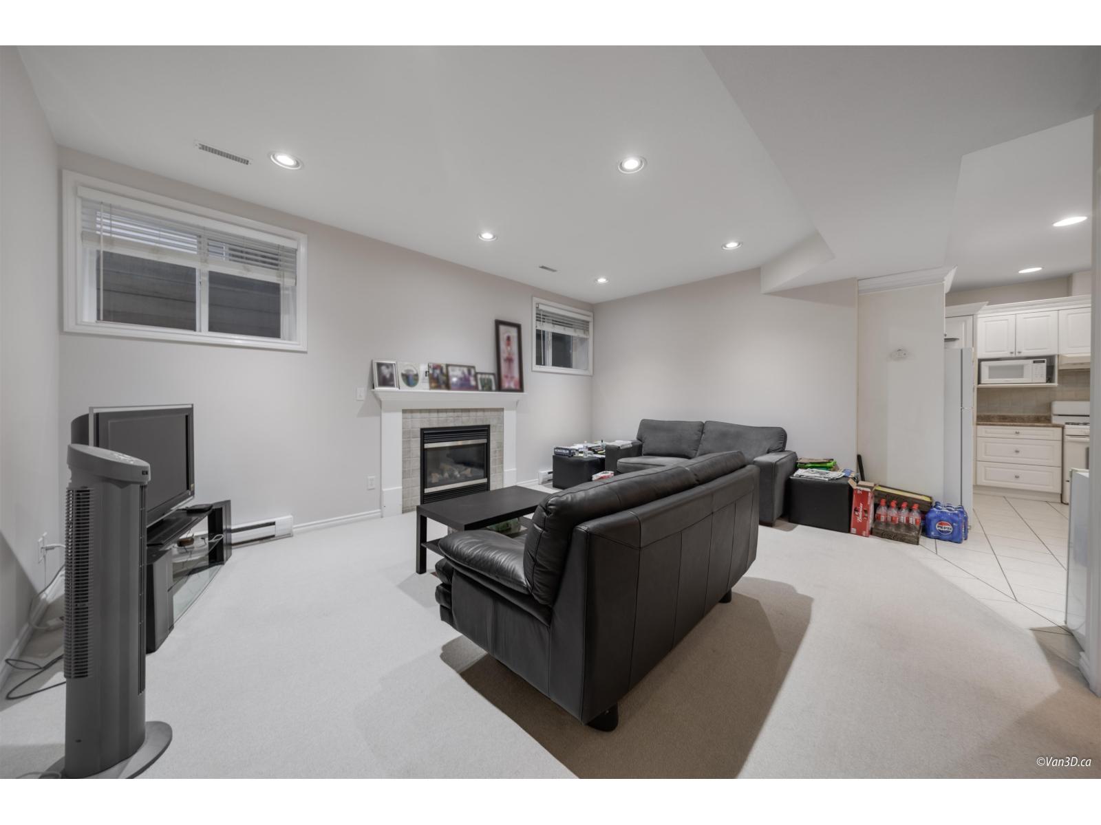 15210 29a Avenue Property Photo 31