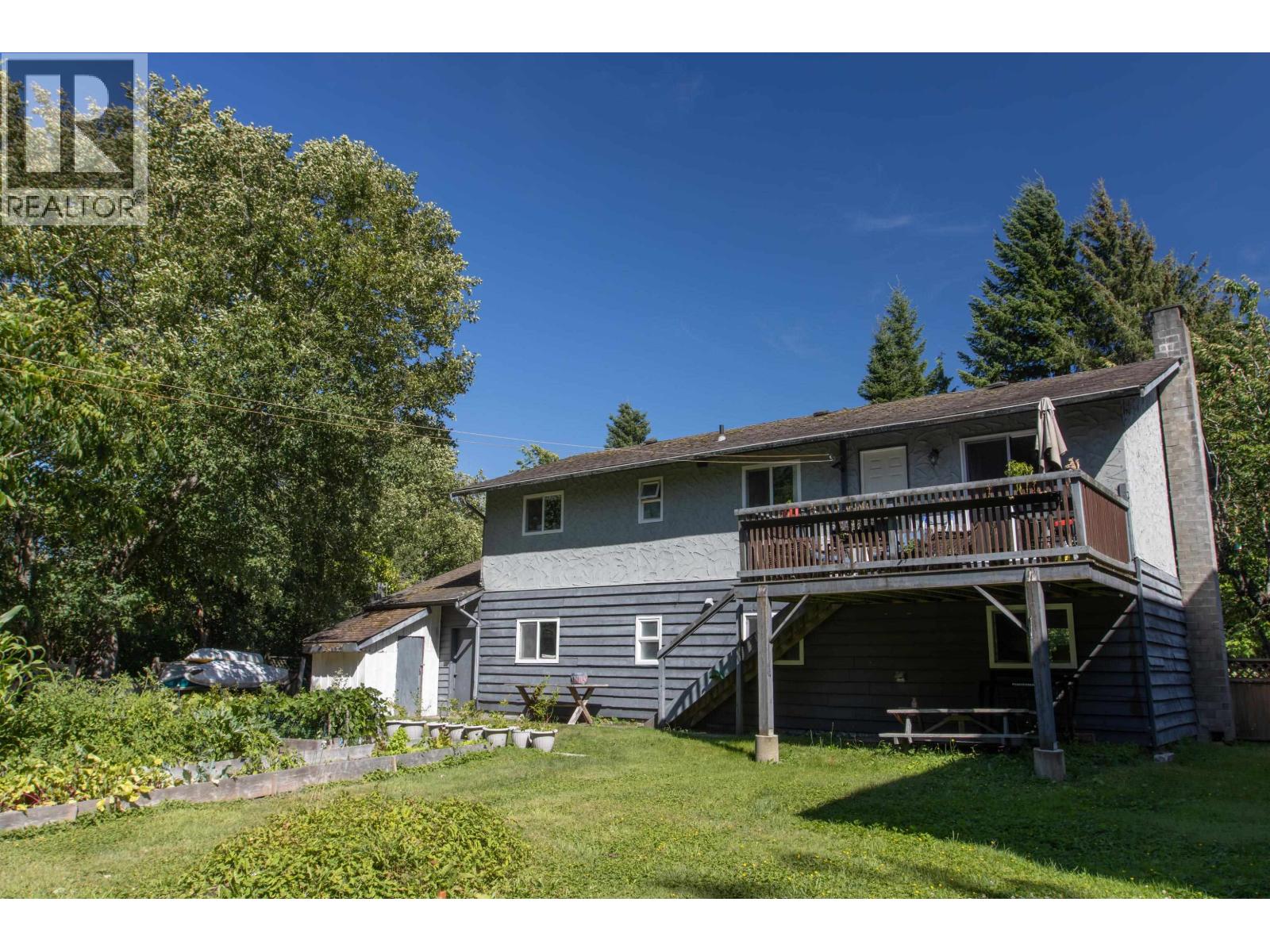 38069 Fifth Avenue Property Photo 6