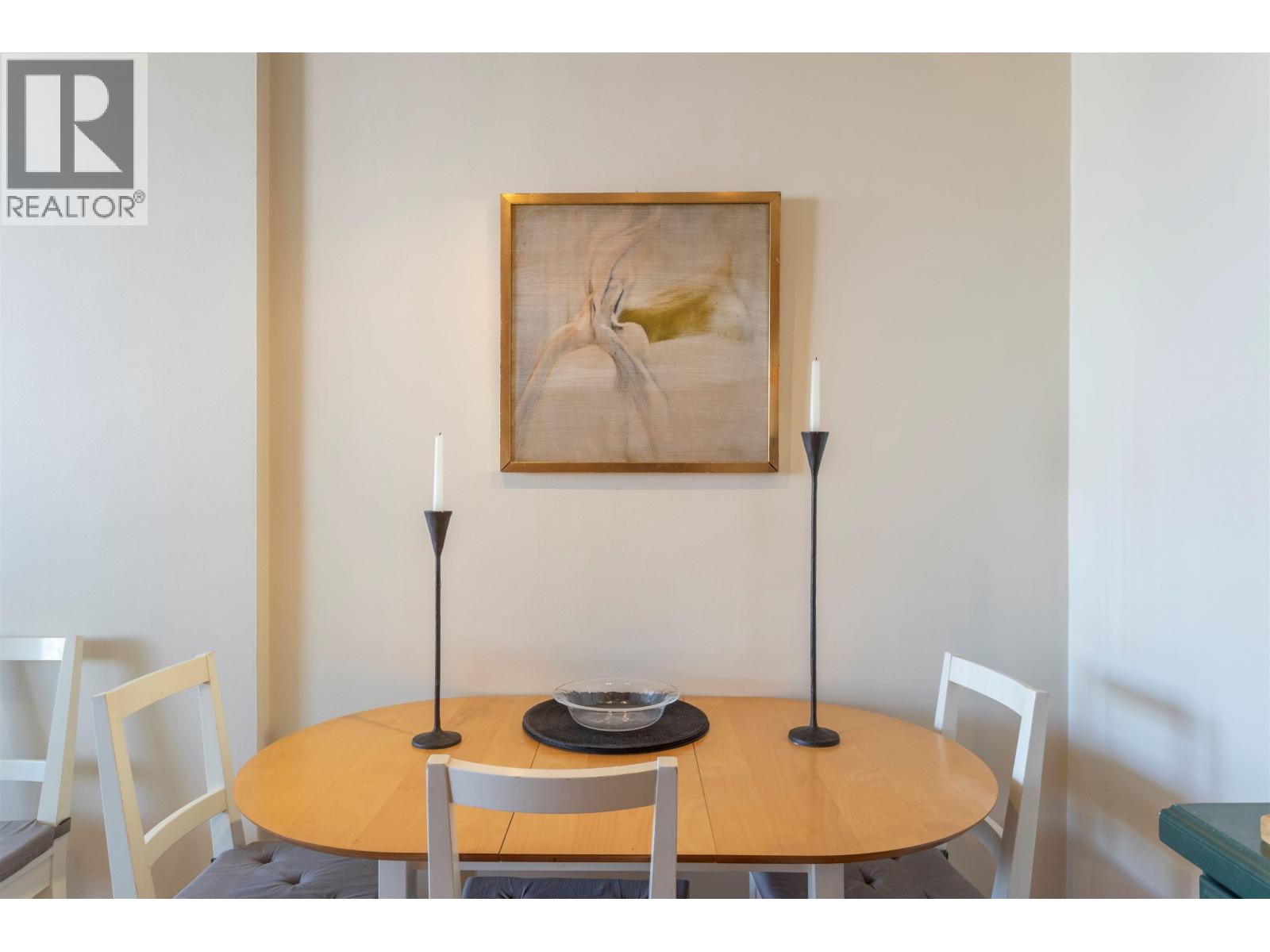 904 1850 Comox Street Property Photo 12