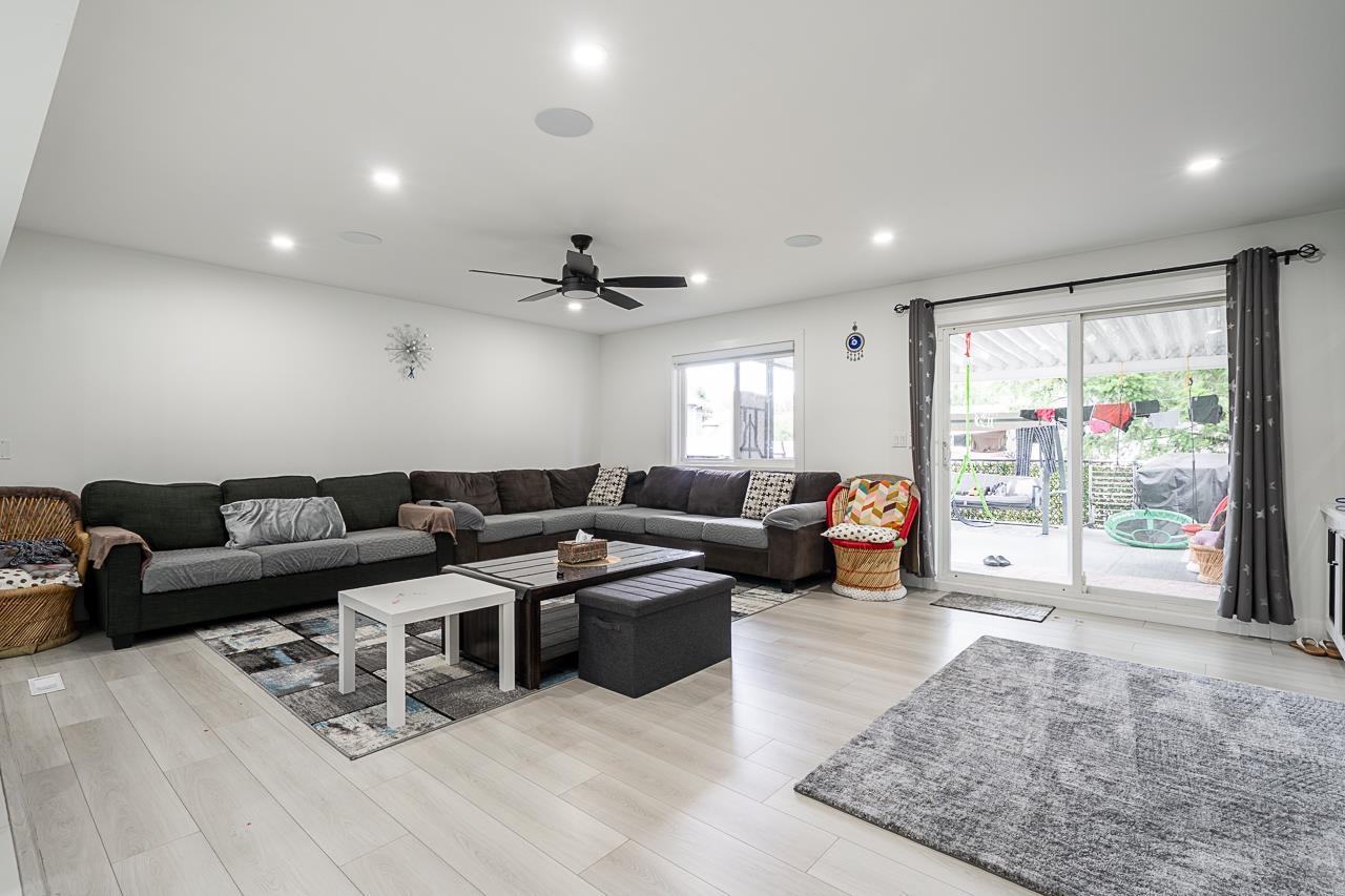 8736 140a Street Property Photo 10