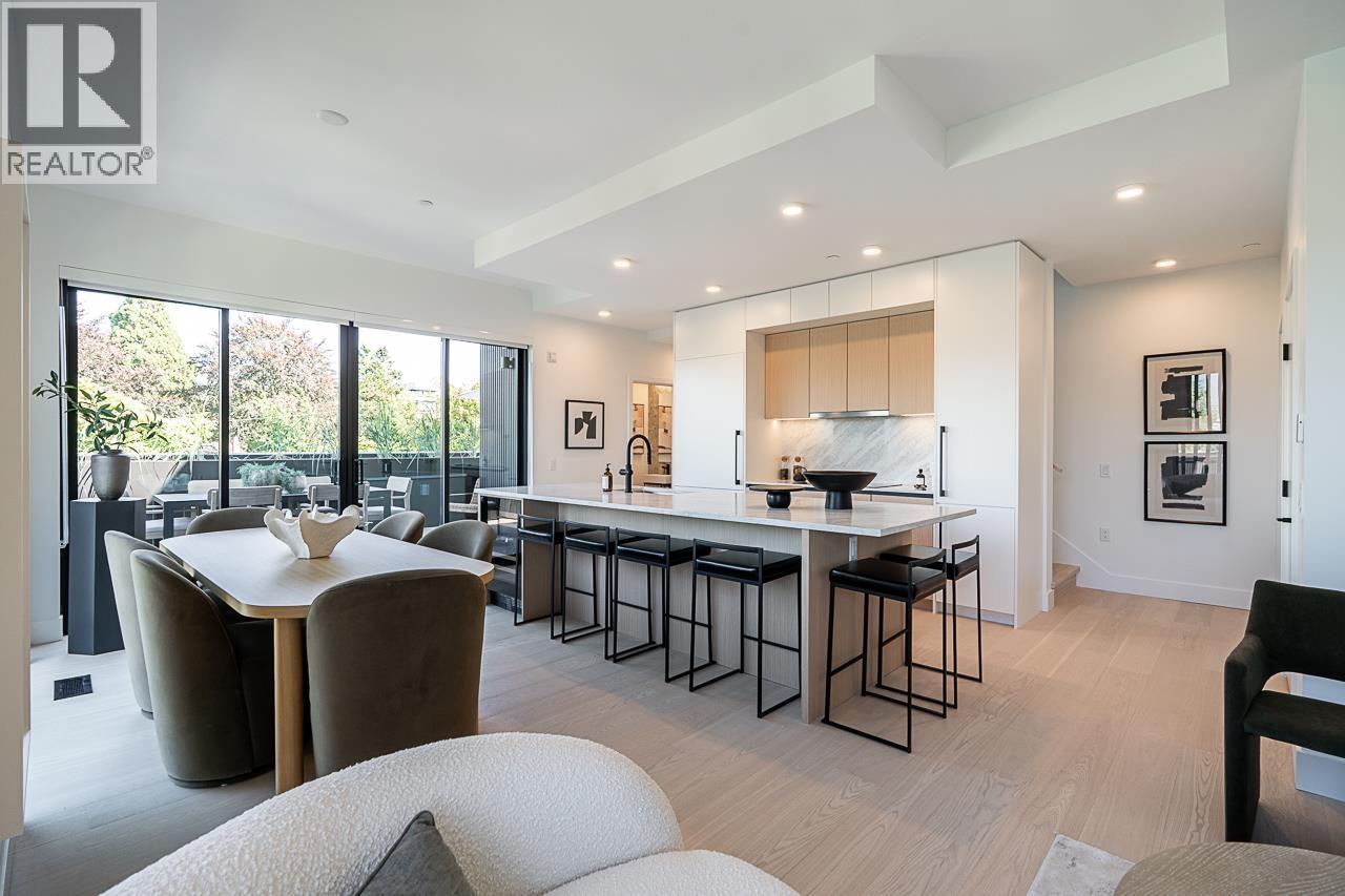 539 West 28TH Avenue #204 Property Photo 1