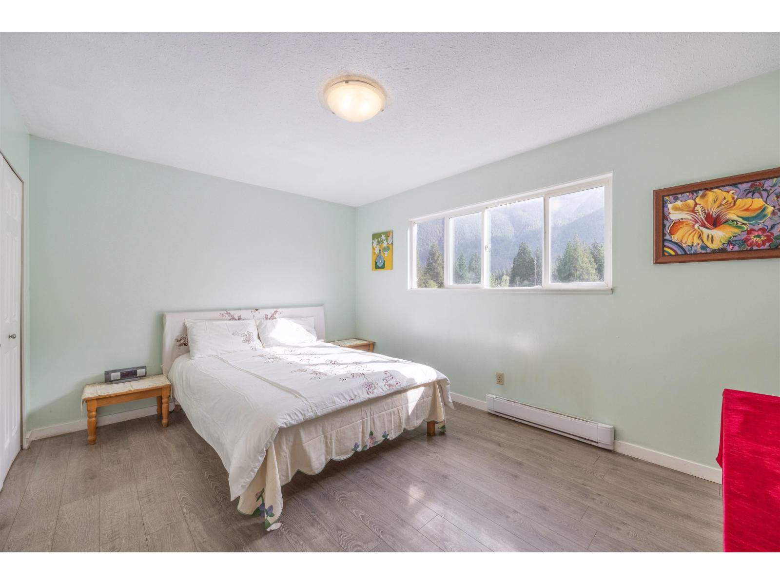 13842 Spratt Road Property Photo 8