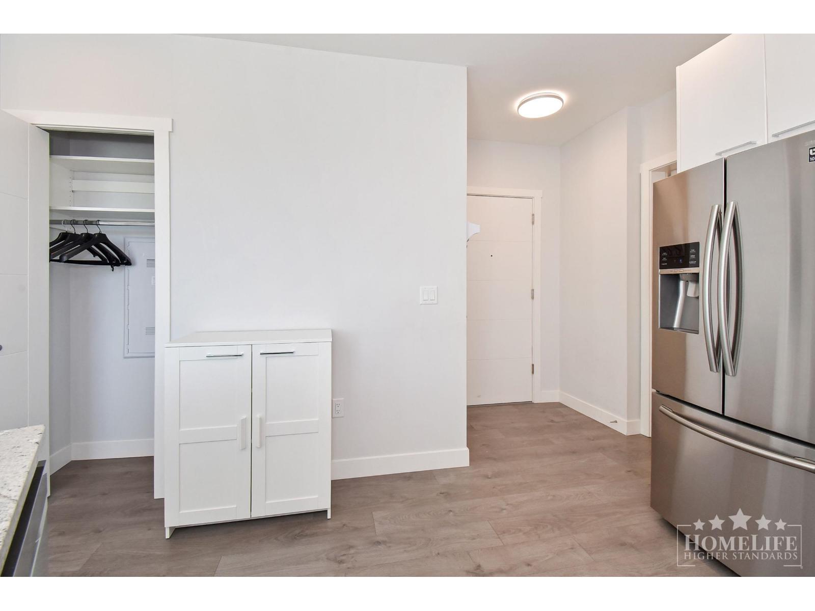 19940 Brydon #407 Property Photo 2