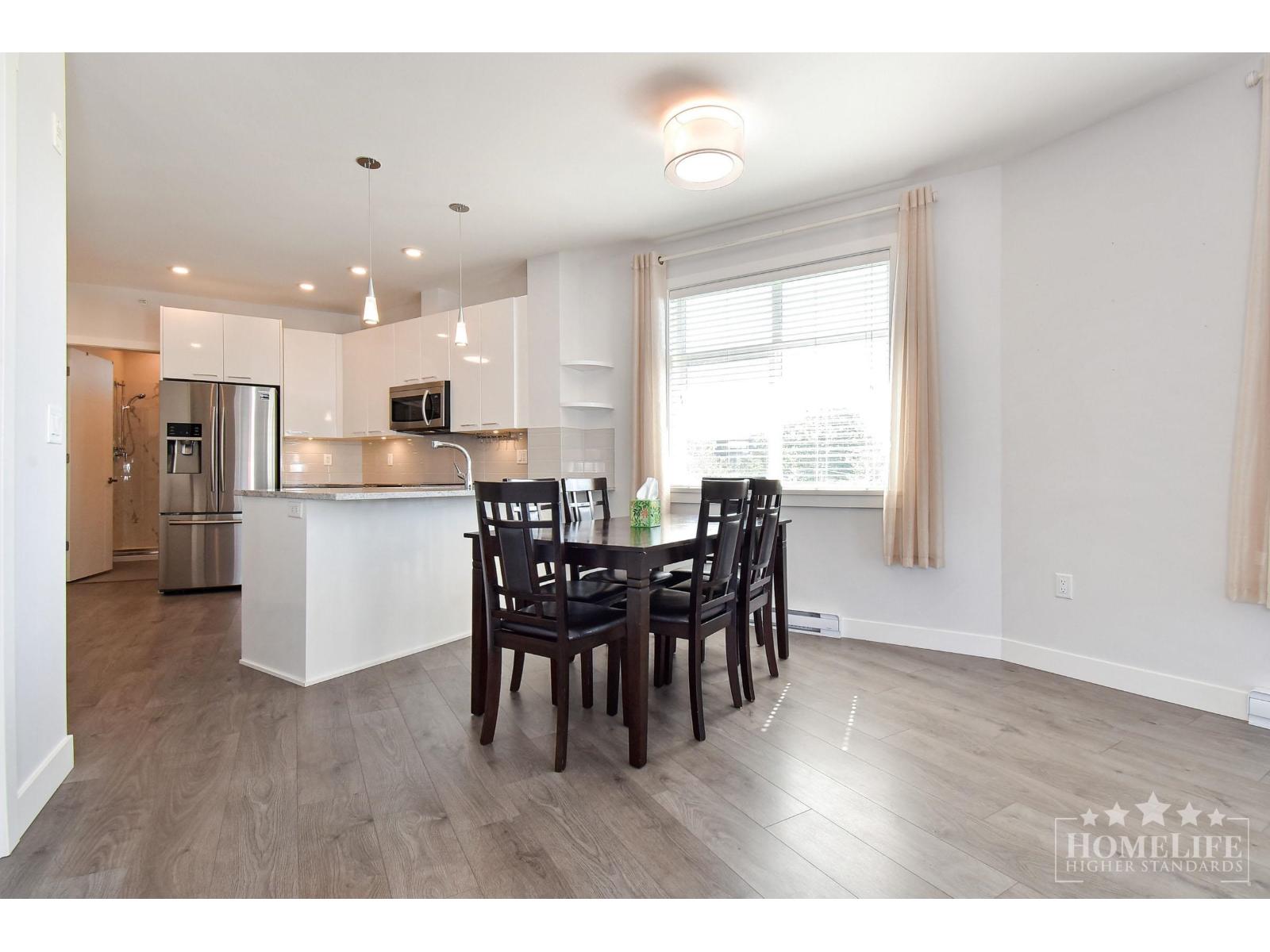 19940 Brydon #407 Property Photo 5