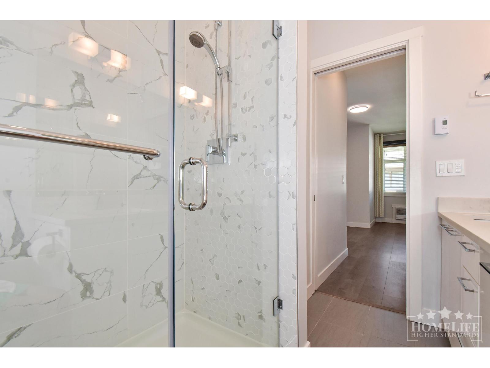 19940 Brydon #407 Property Photo 10