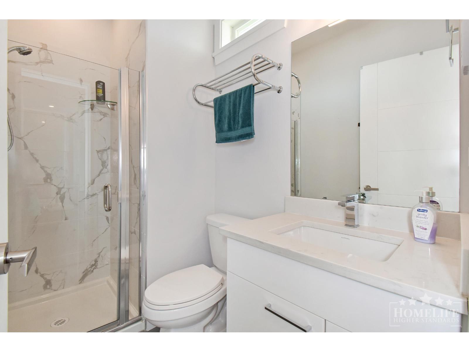 19940 Brydon #407 Property Photo 12