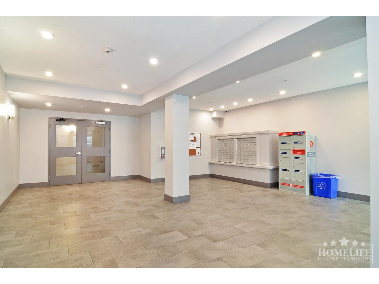 19940 Brydon #407 Property Photo 17