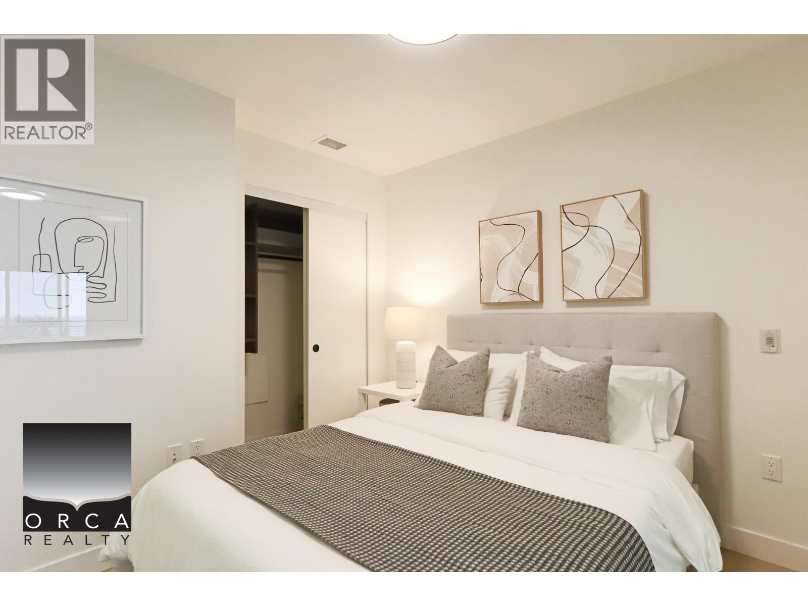 505 422 E 3rd Street Property Photo 15