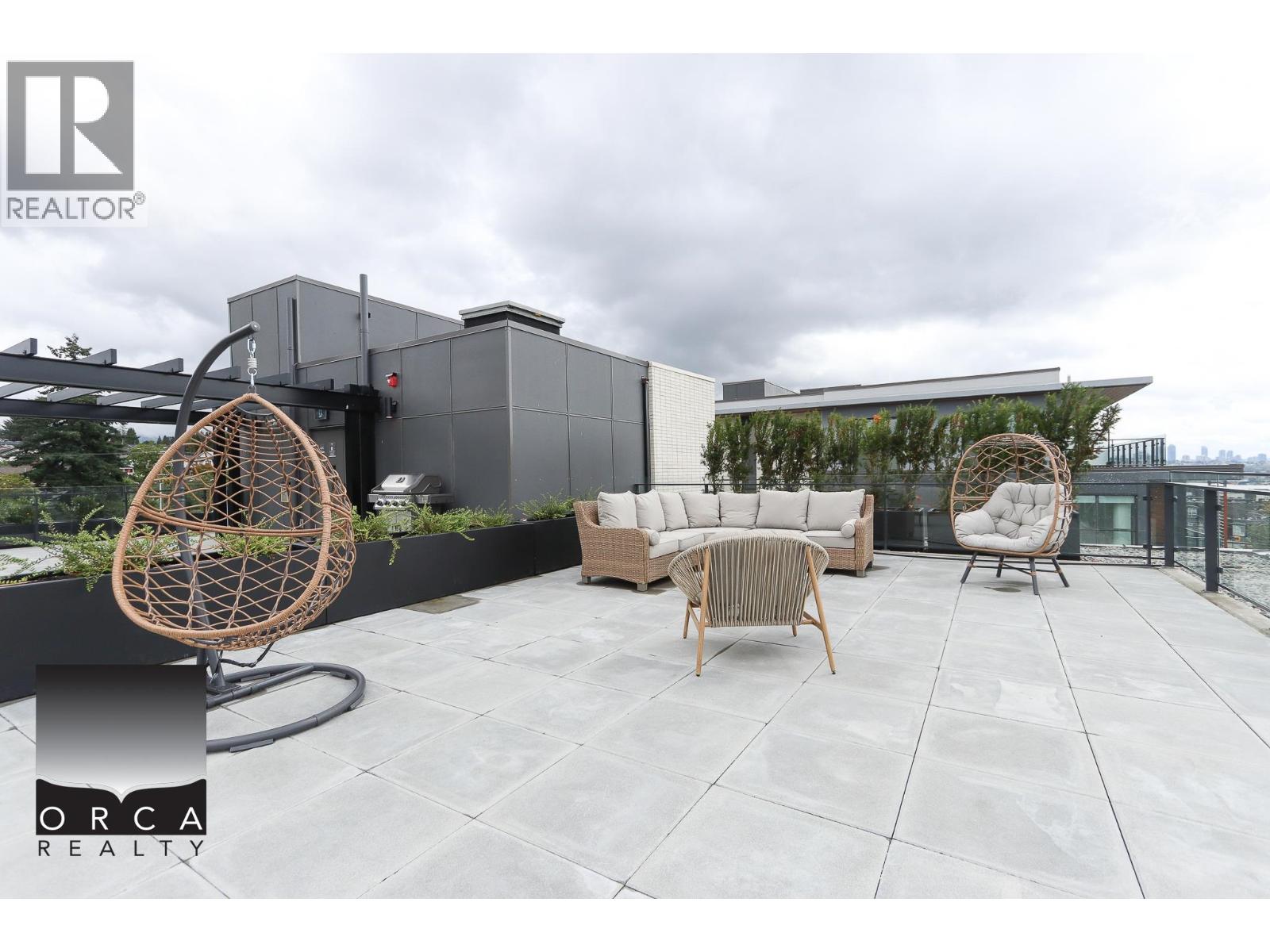 505 422 E 3rd Street Property Photo 21