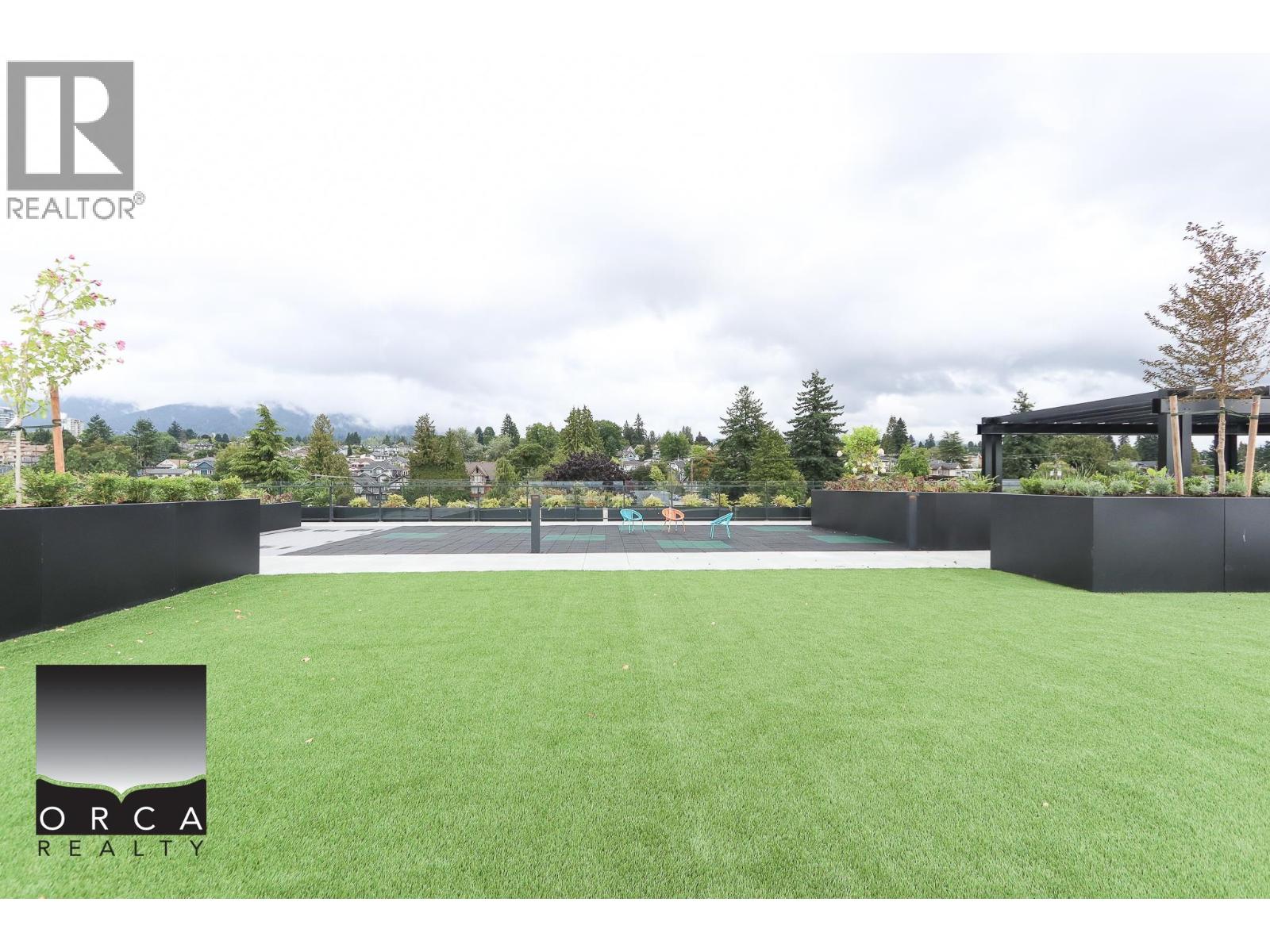 505 422 E 3rd Street Property Photo 25