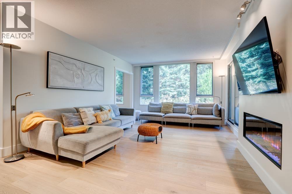 5775 Hampton Place #301 Property Photo 3