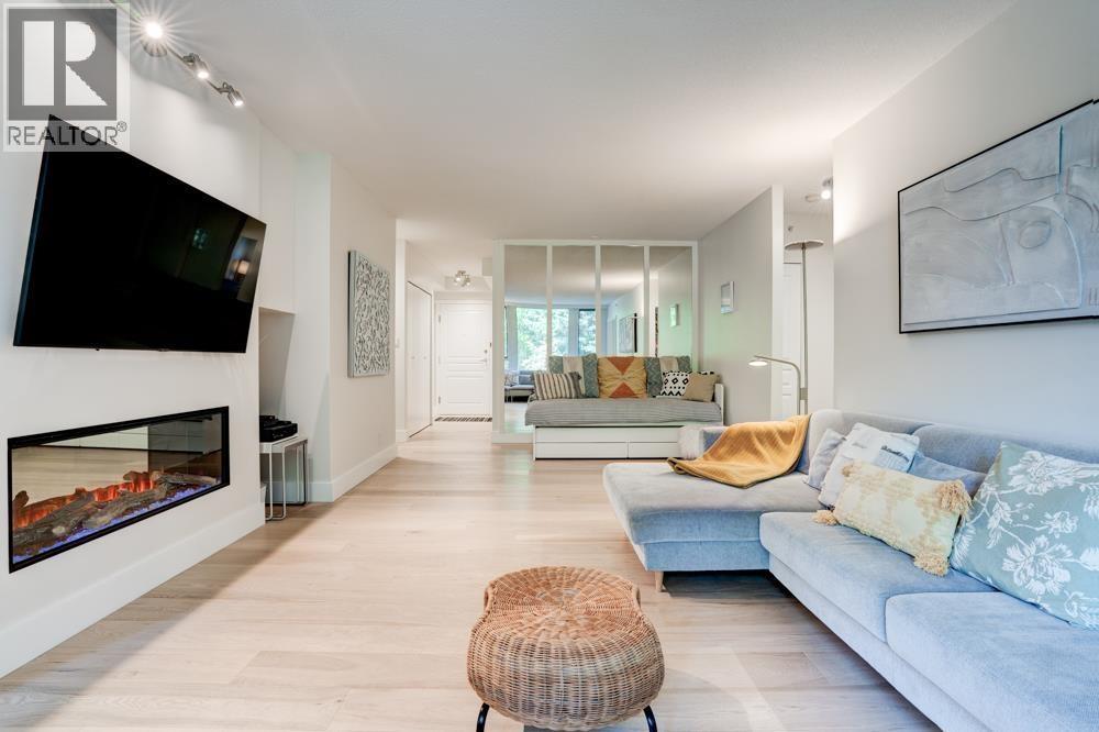 5775 Hampton Place #301 Property Photo 8