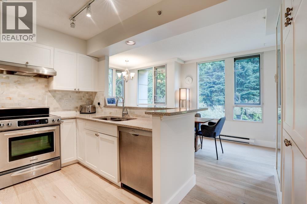 5775 Hampton Place #301 Property Photo 14