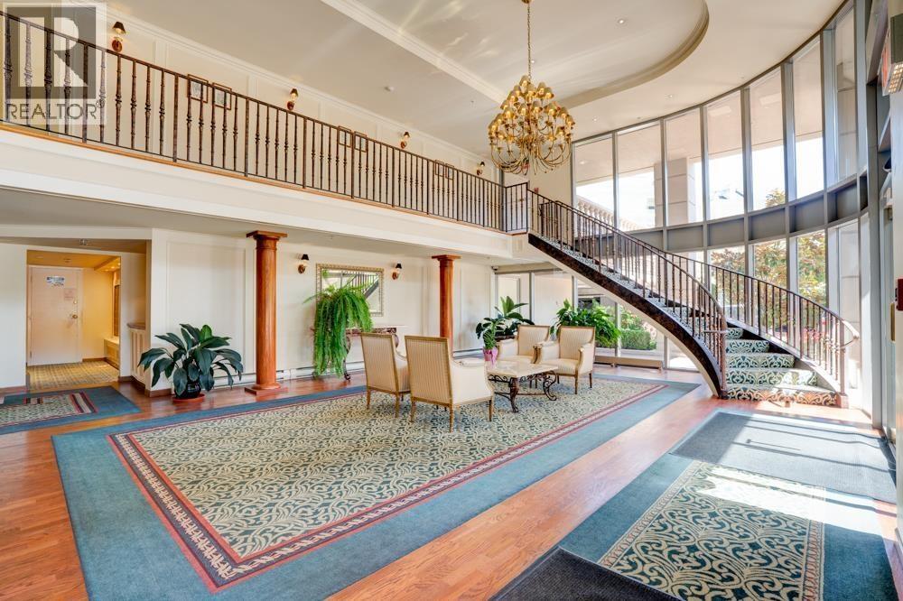 5775 Hampton Place #301 Property Photo 33