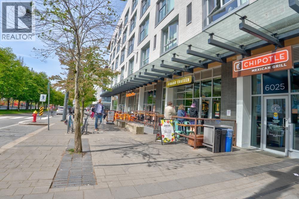 5775 Hampton Place #301 Property Photo 38