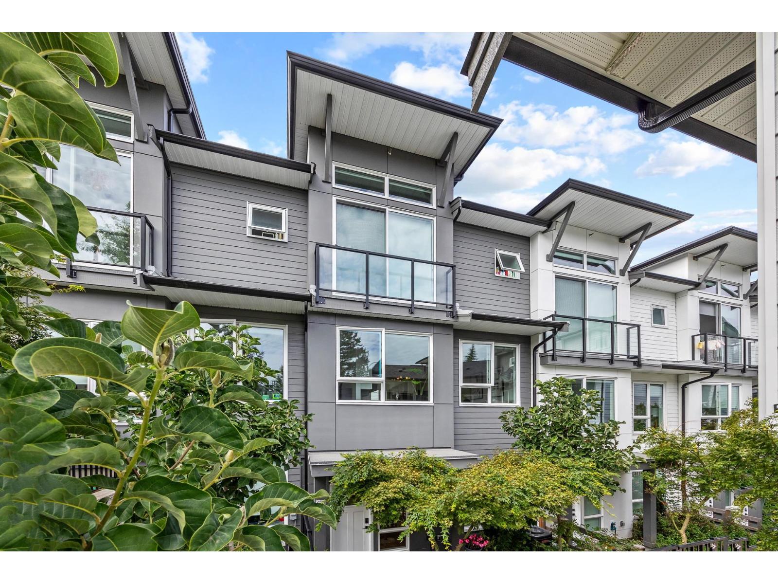 15030 28 #21 Property Photo 2