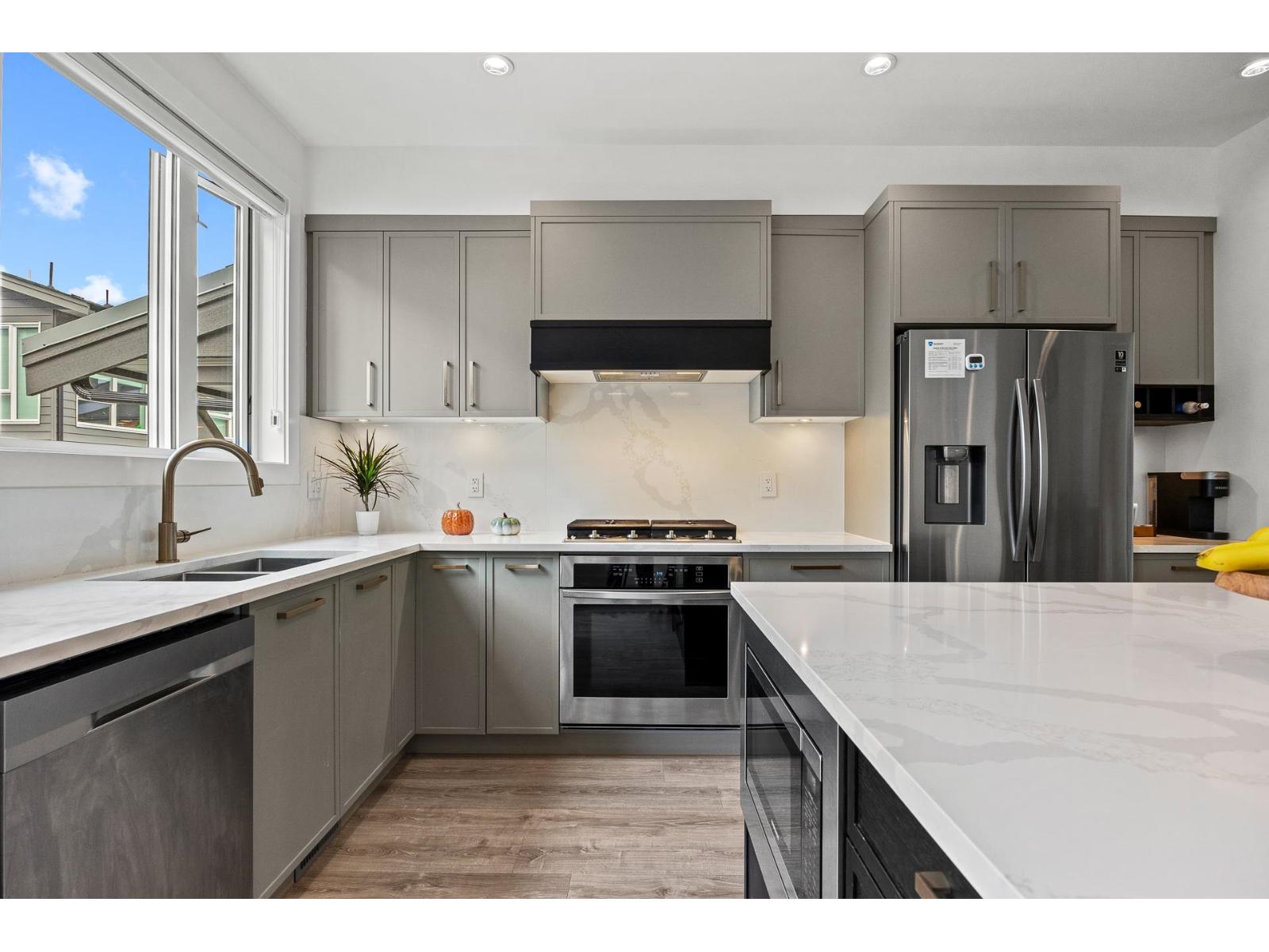 15030 28 #21 Property Photo 10