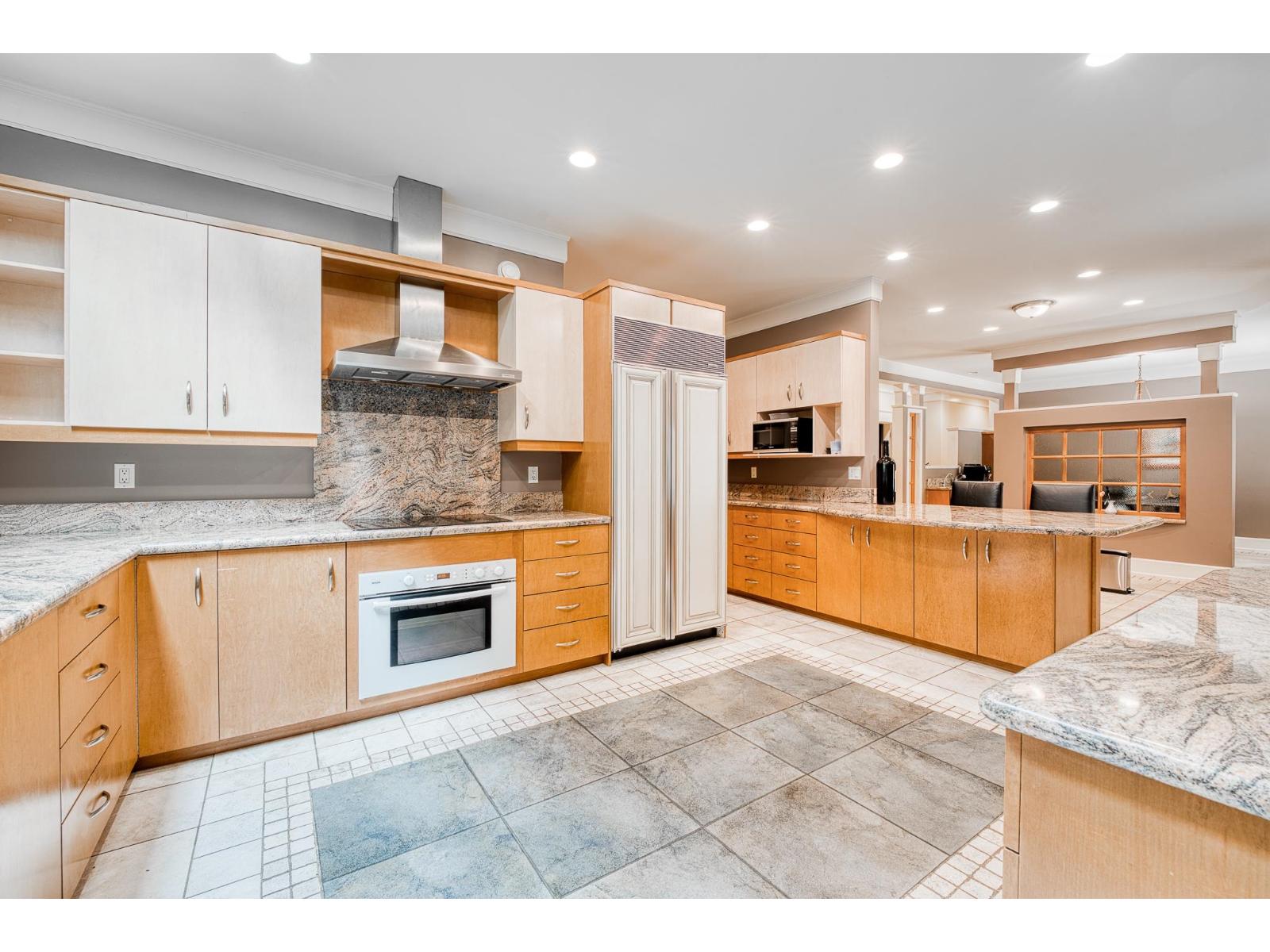16354 30b Avenue Property Photo 15