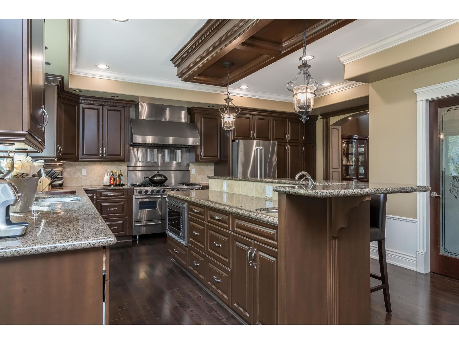 11324 161 Street Property Photo 12