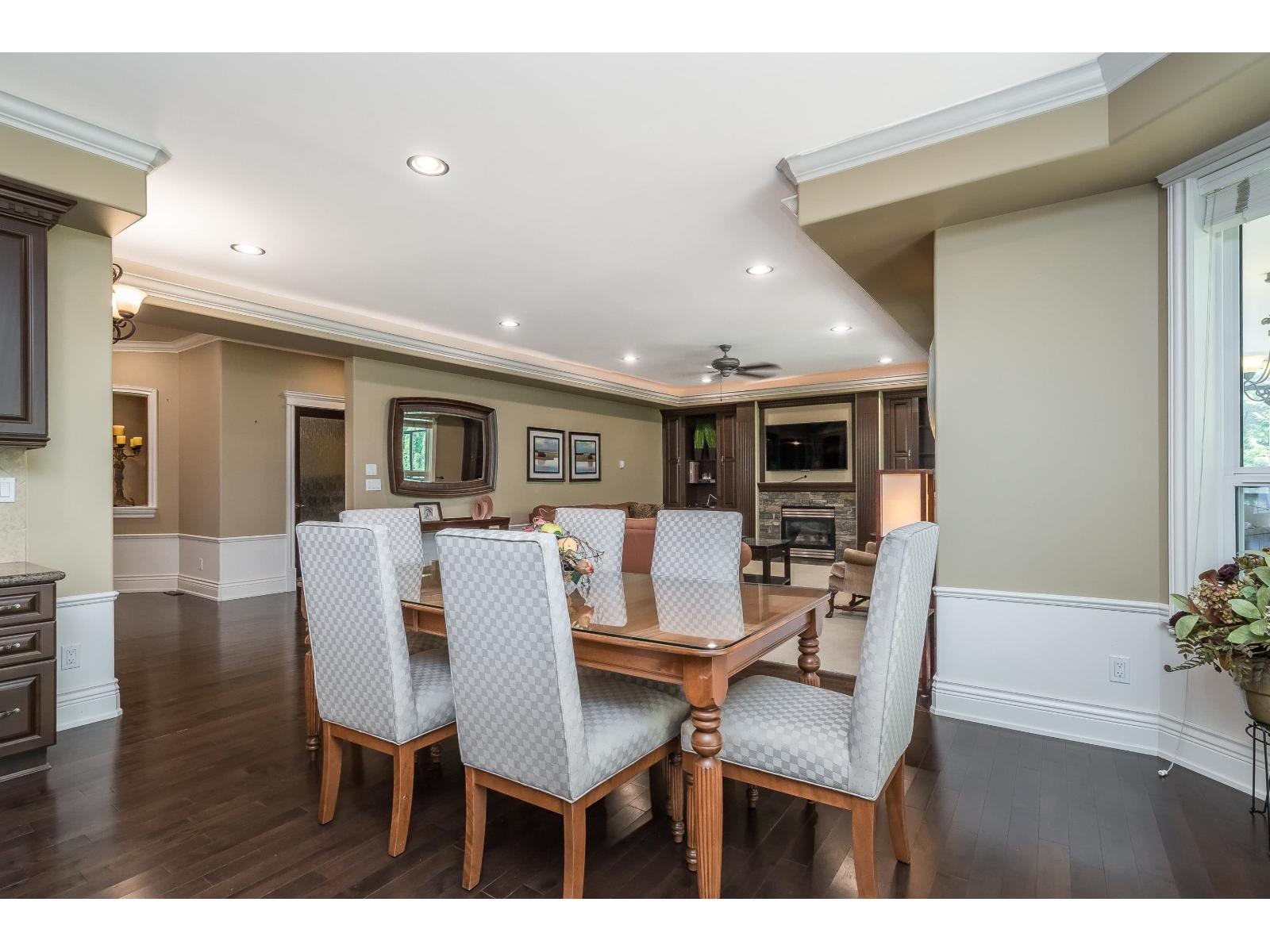 11324 161 Street Property Photo 14