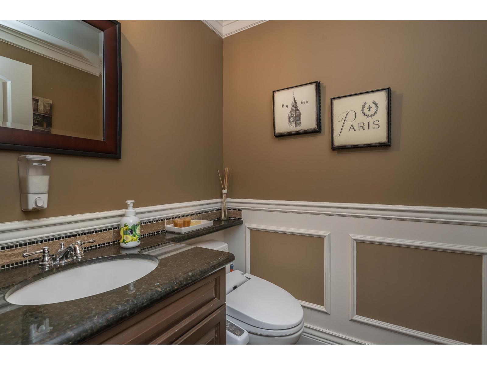 11324 161 Street Property Photo 18