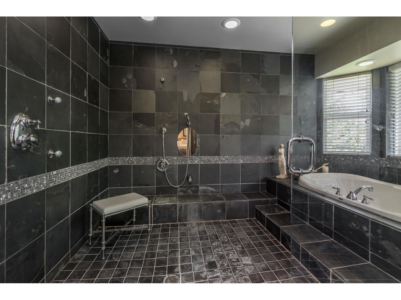 11324 161 Street Property Photo 25