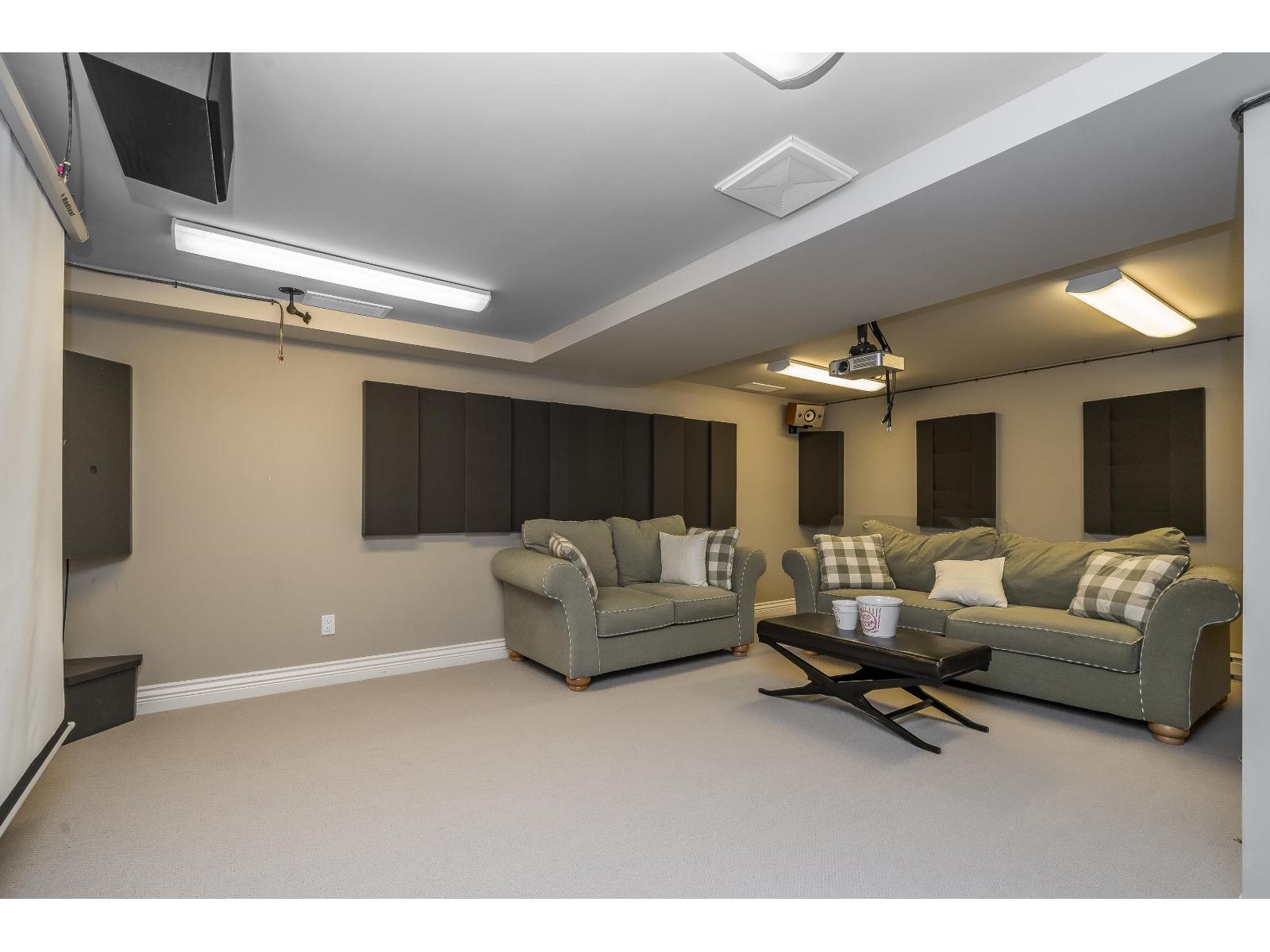 11324 161 Street Property Photo 32