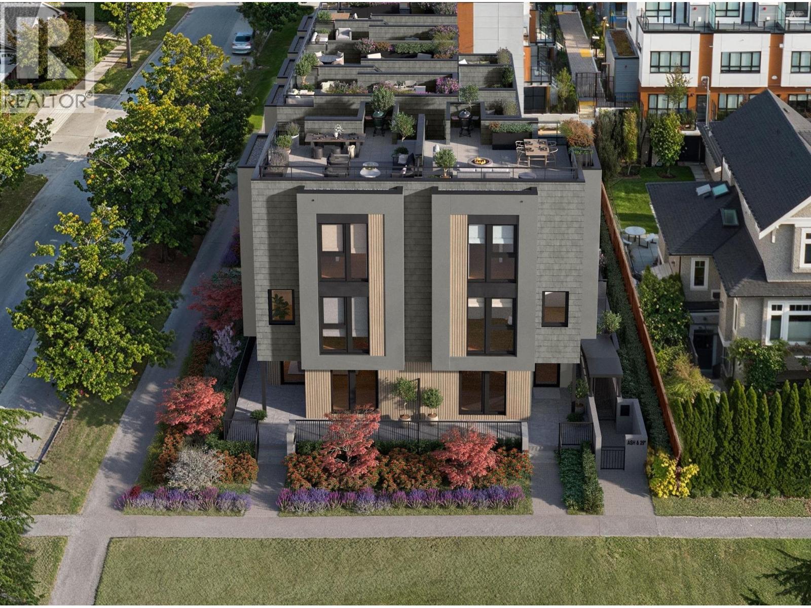 4460 Ash Street Property Photo 4