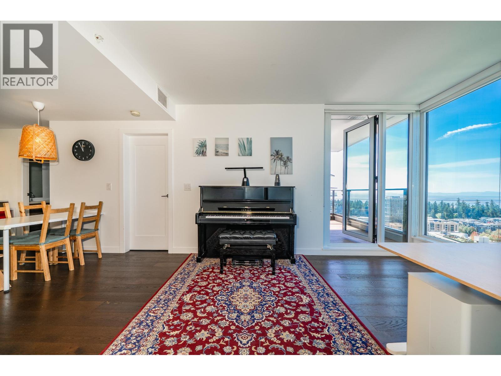 5629 Birney Avenue #2001 Property Photo 8