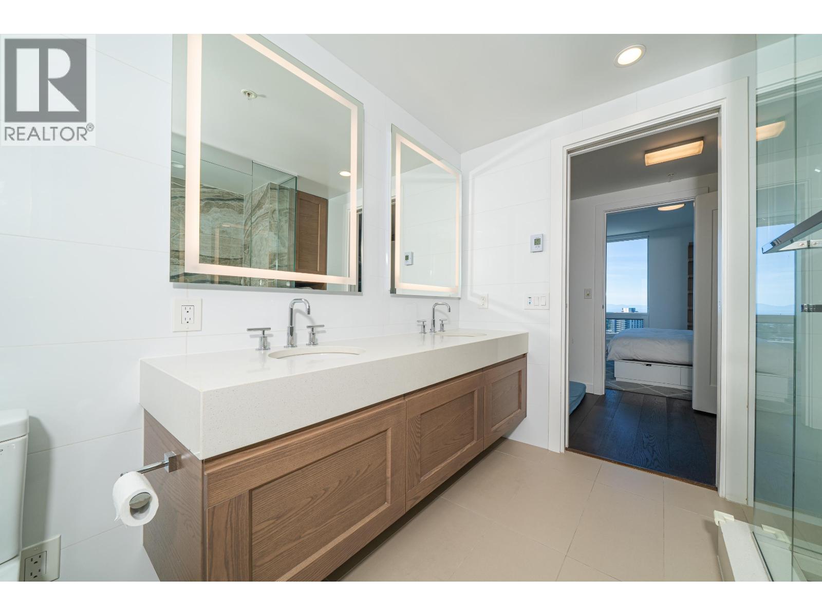 5629 Birney Avenue #2001 Property Photo 20