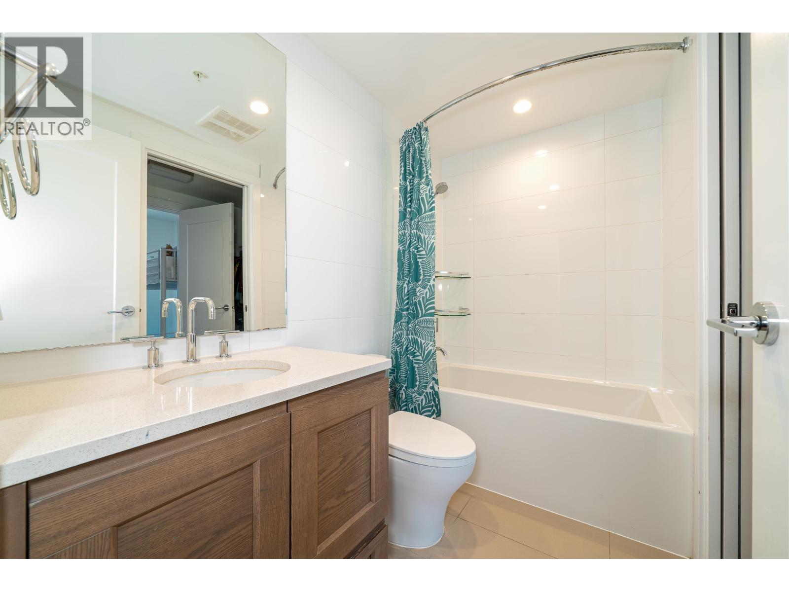 5629 Birney Avenue #2001 Property Photo 24