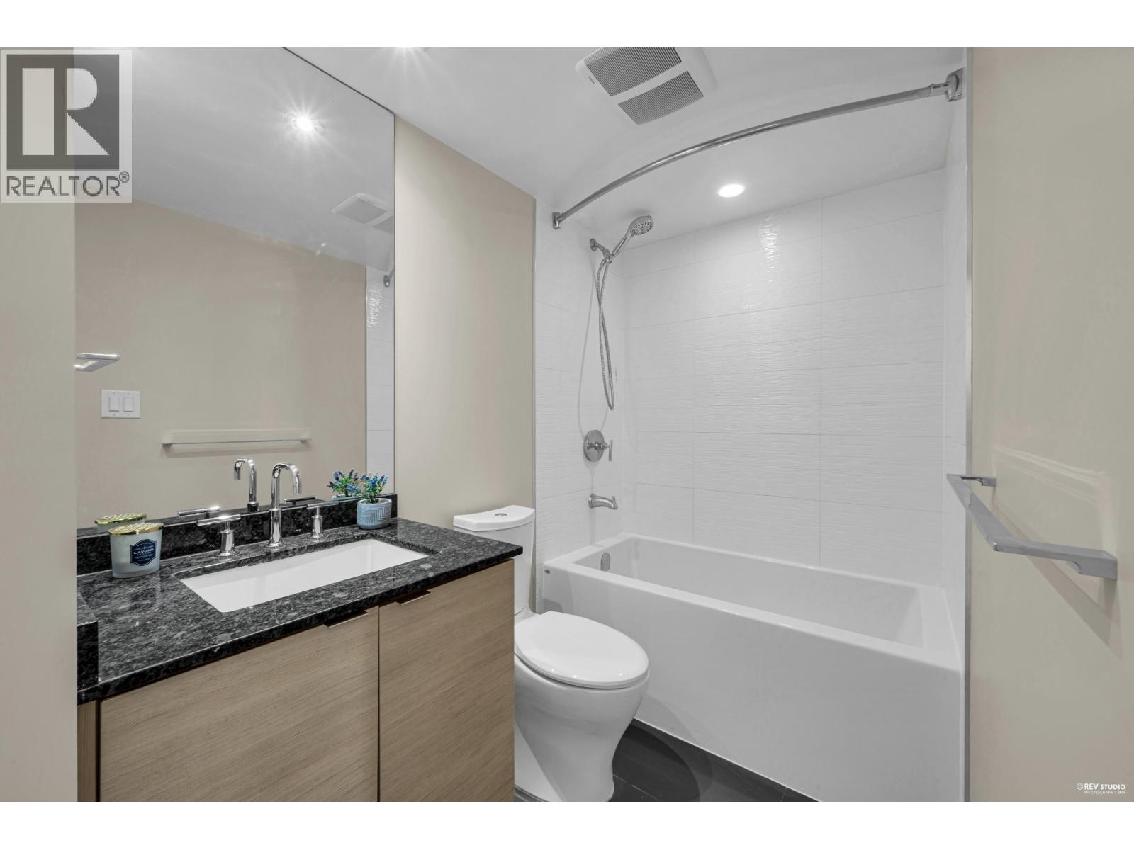 489 Interurban Way #1802 Property Photo 13