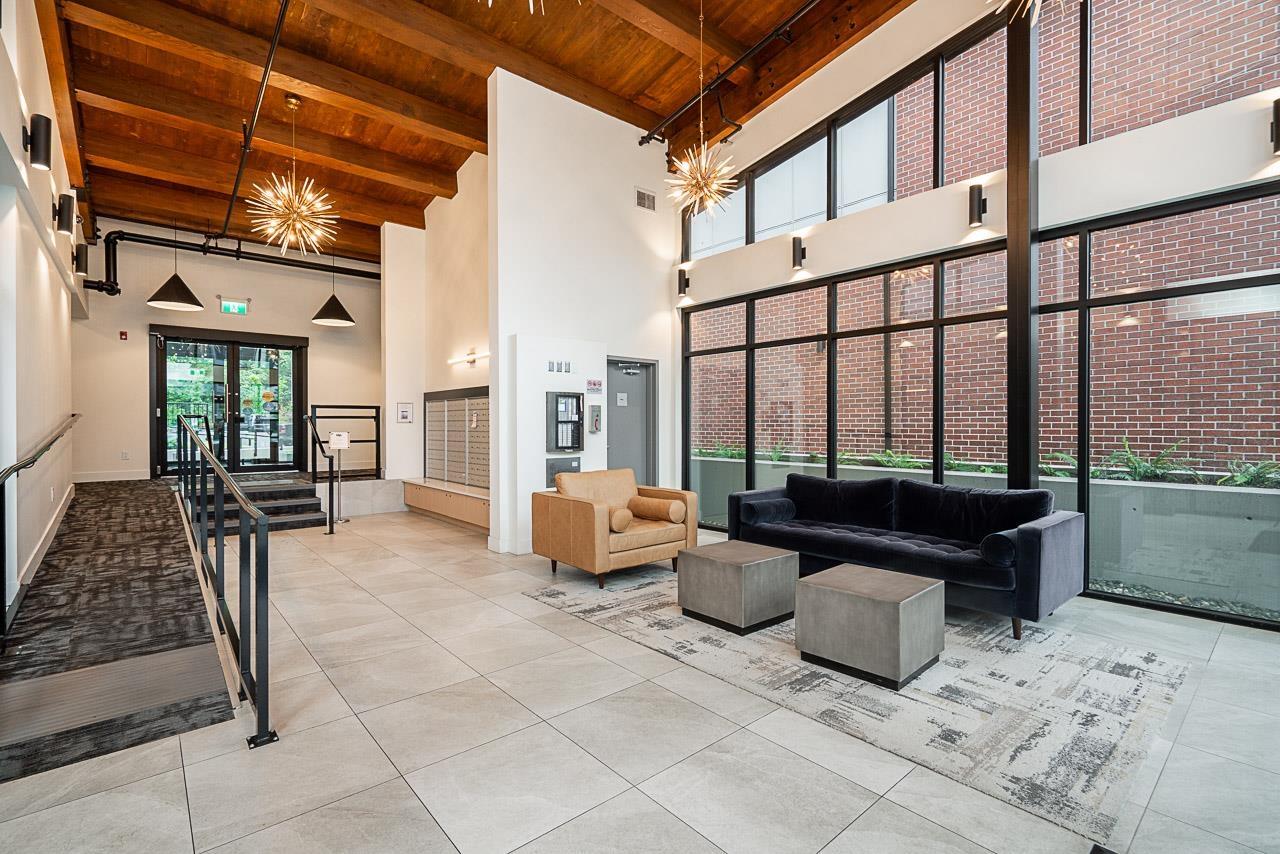 3528 146a #608 Property Photo 3