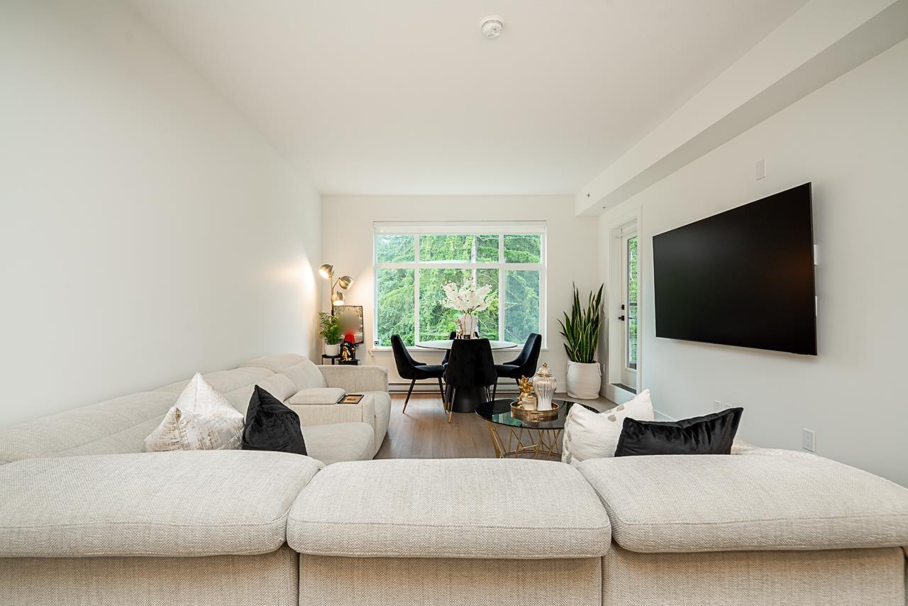 3528 146a #608 Property Photo 9