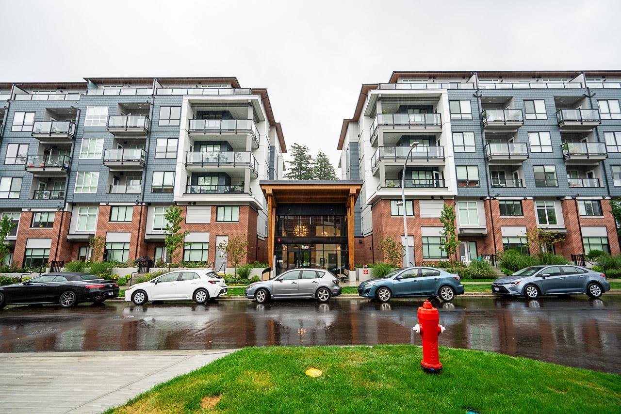 3528 146a #608 Property Photo 31