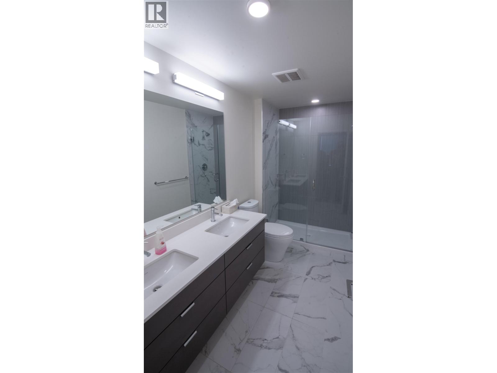 216 1792 Starling Drive Property Photo 11