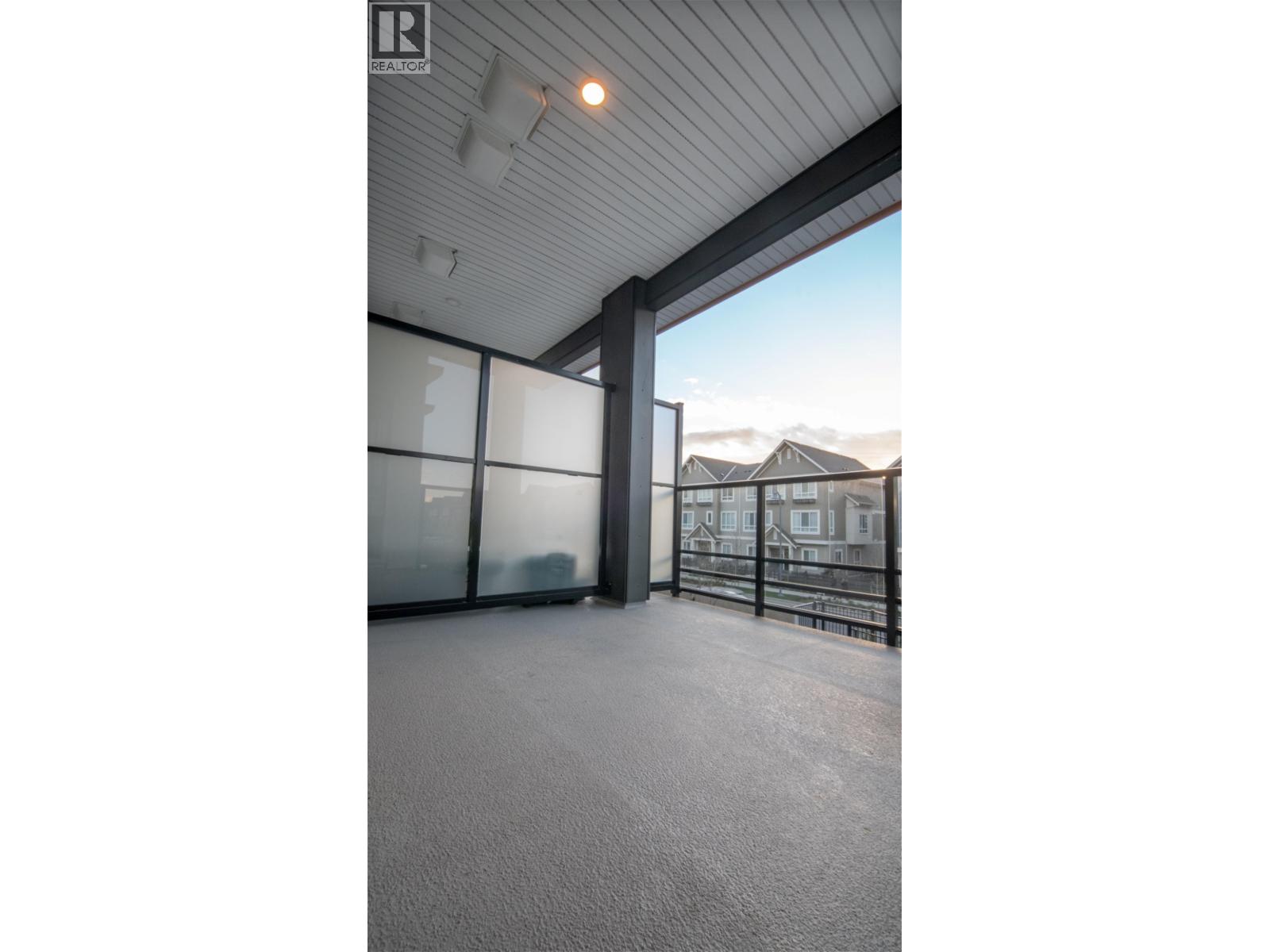 216 1792 Starling Drive Property Photo 14