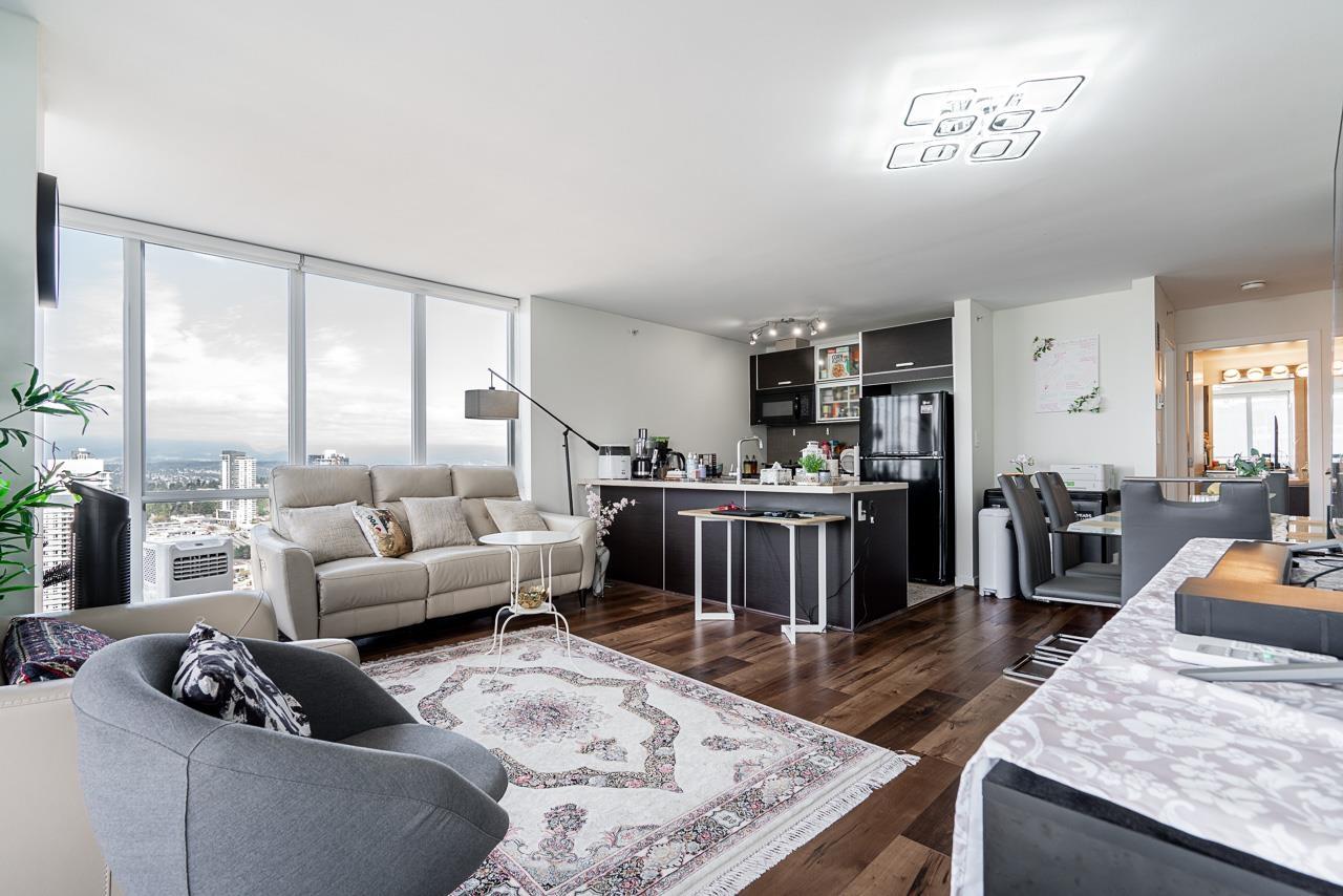 3504 13688 100 AVENUE Property Photo 1