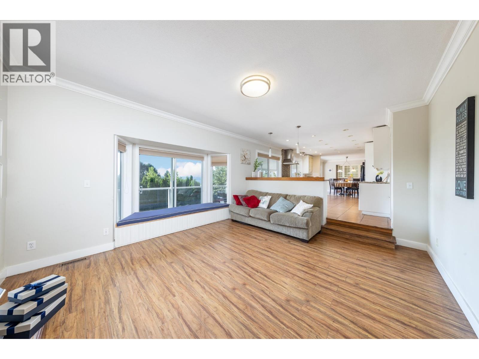 2562 Fuchsia Place Property Photo 14