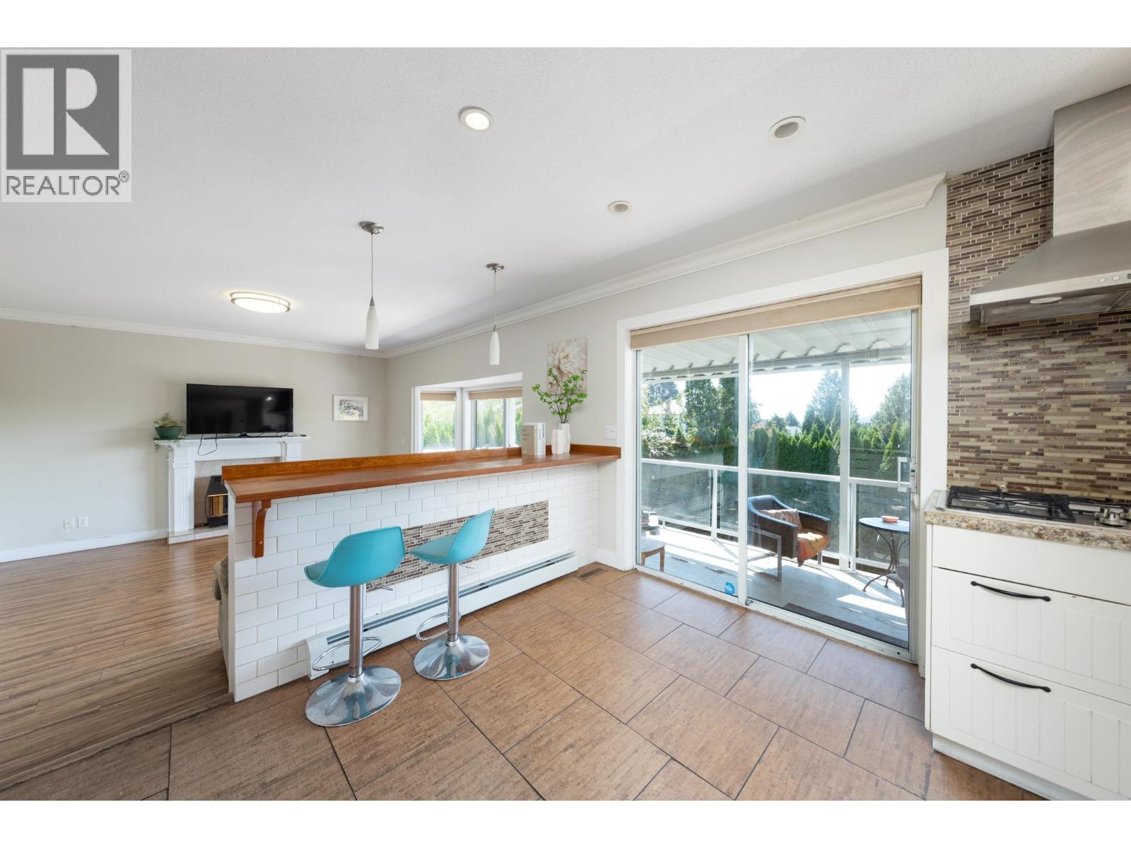 2562 Fuchsia Place Property Photo 15