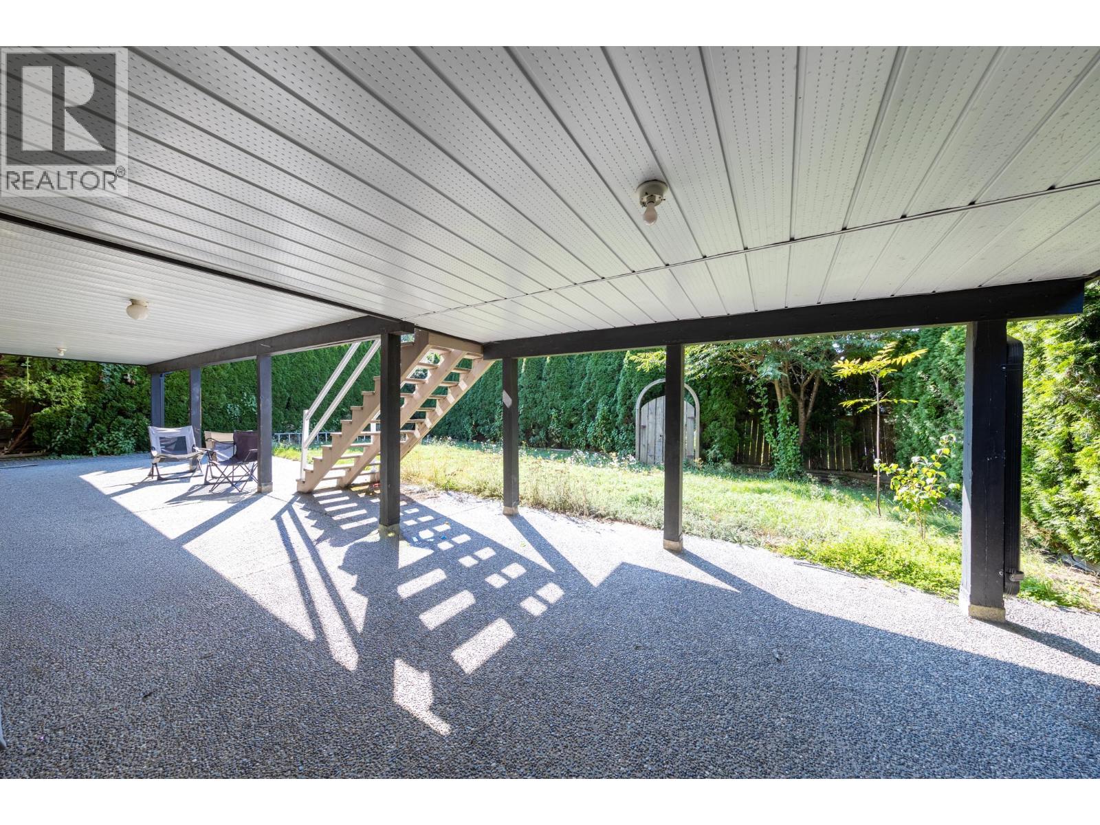 2562 Fuchsia Place Property Photo 21