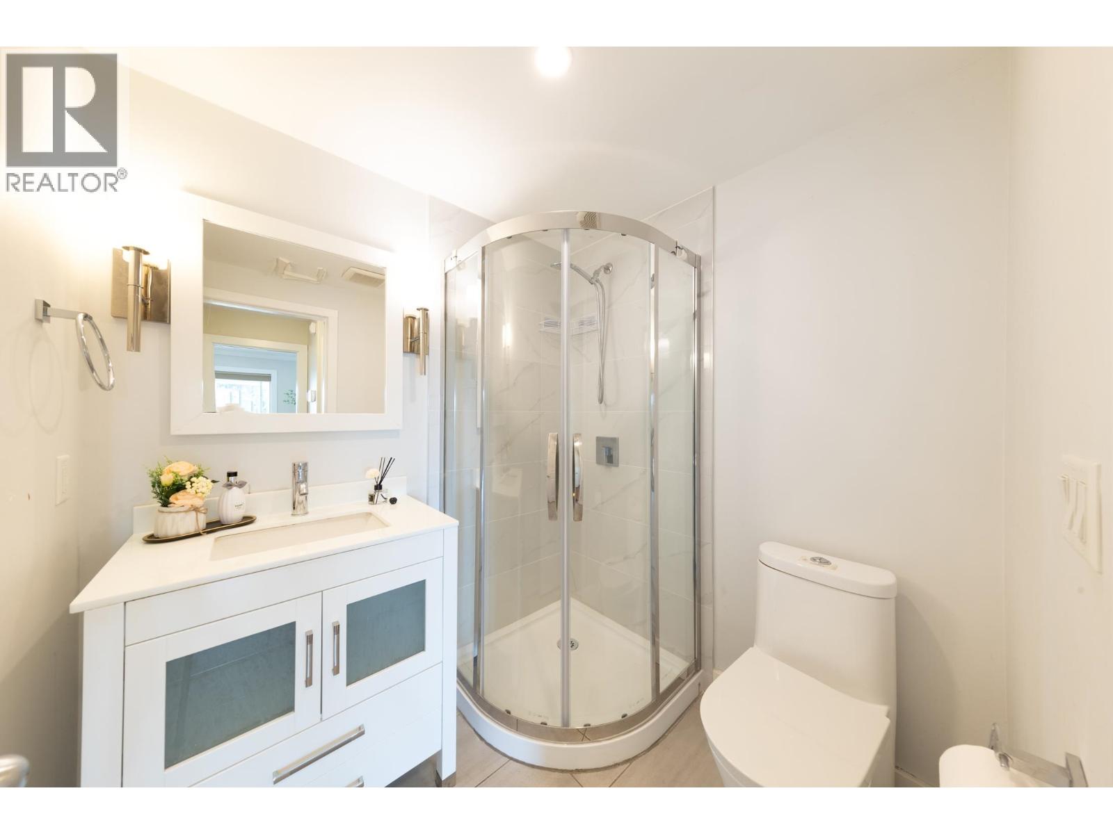 2562 Fuchsia Place Property Photo 22