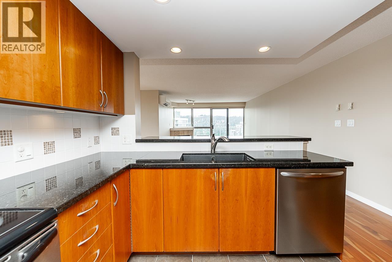 290 Newport Drive #2202 Property Photo 15