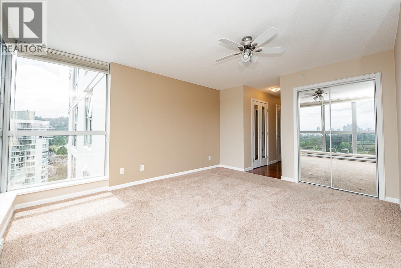 290 Newport Drive #2202 Property Photo 20